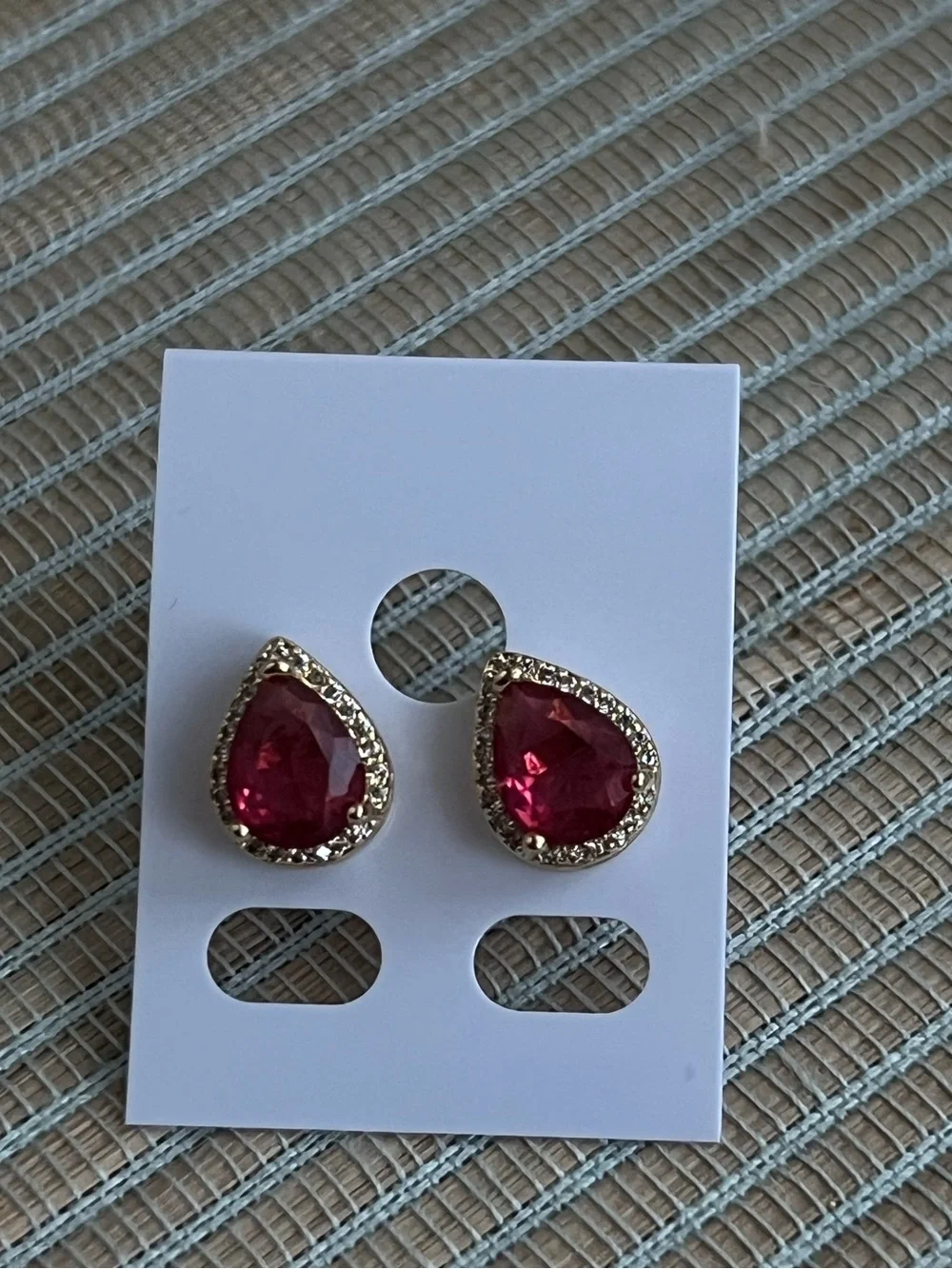 ⭐️- Gold-Trim Teardrop Pink Crystal Stud Earrings